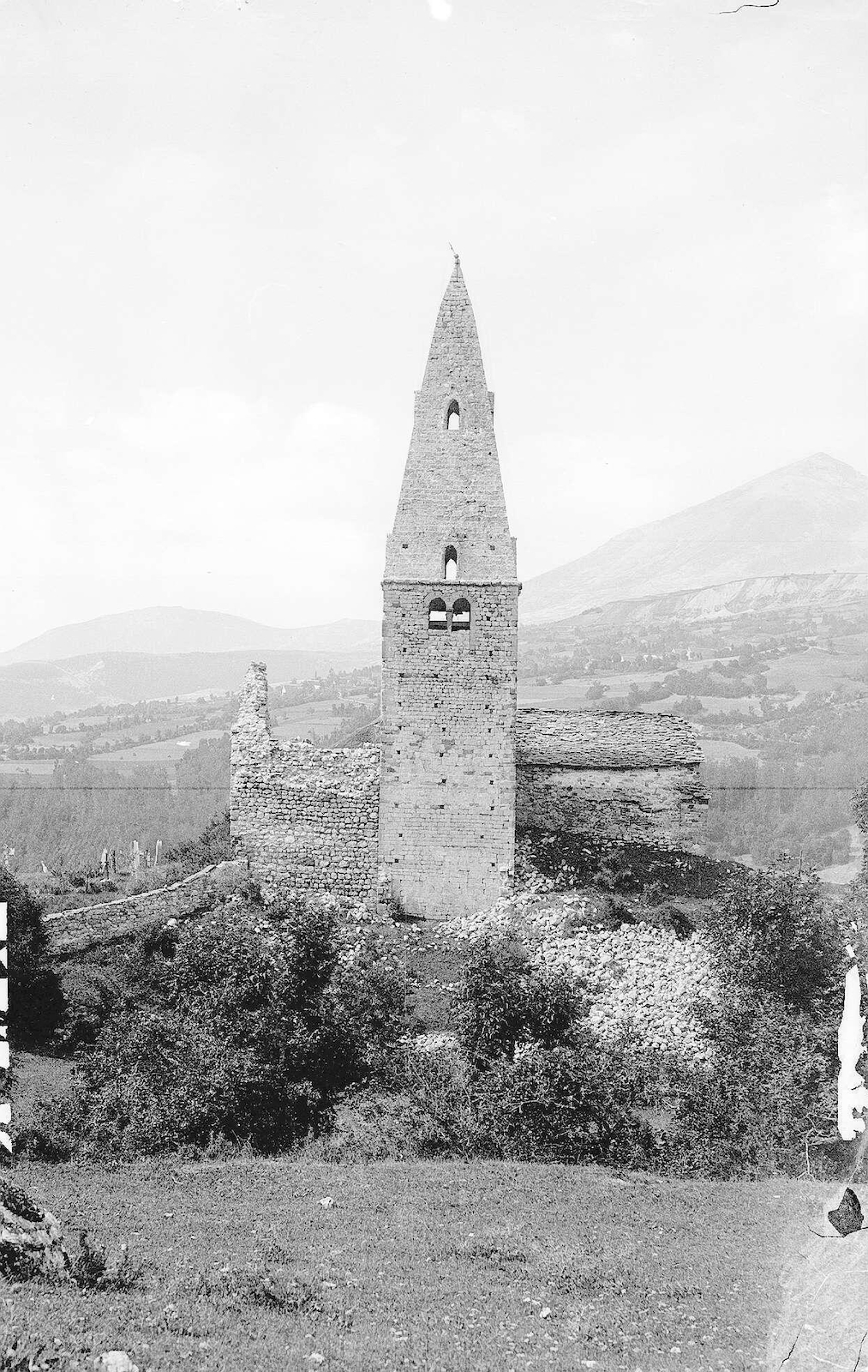 Mère Eglise de Saint-Disdier en Dévoluy Avant / Après 