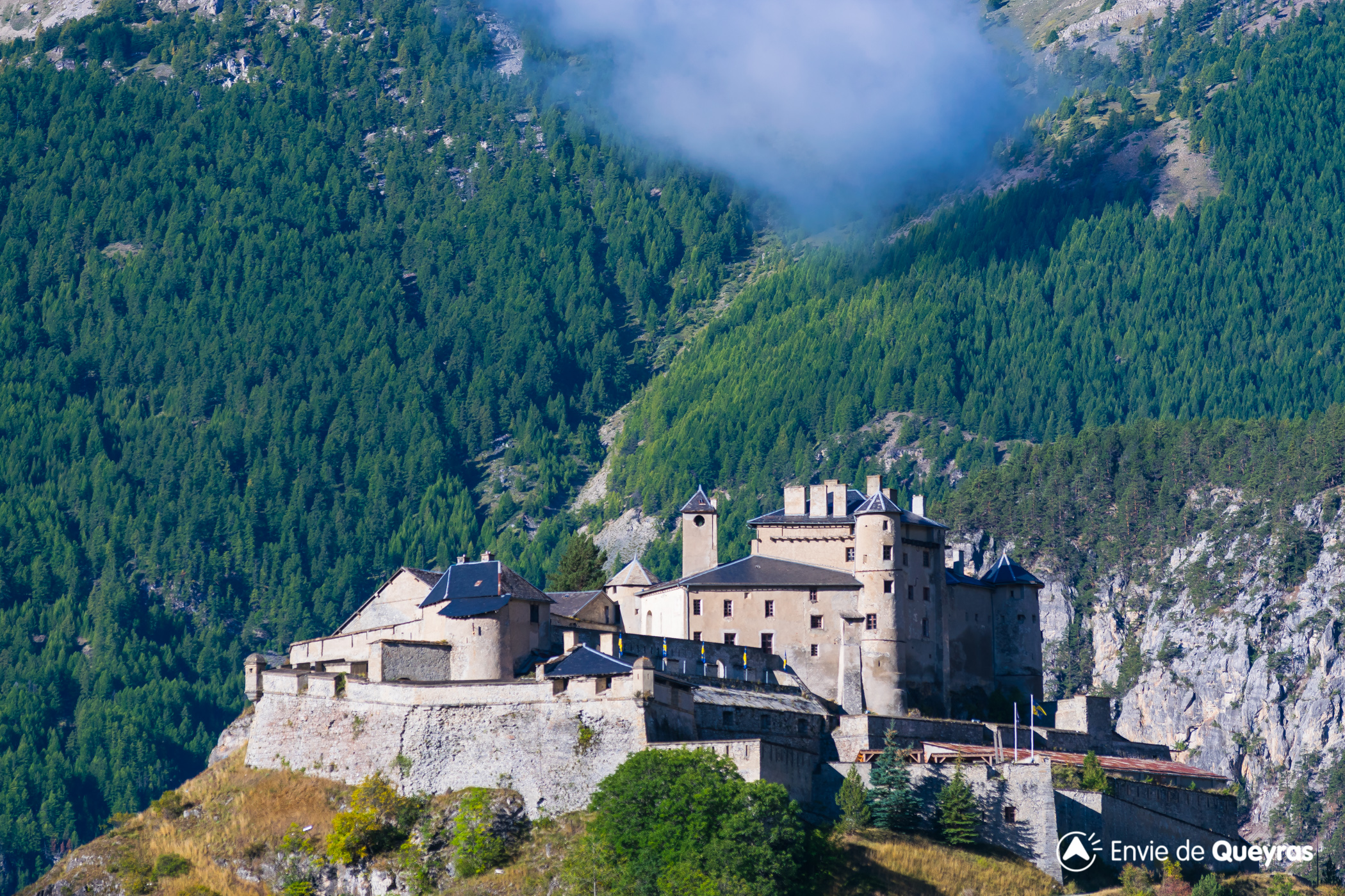 Que voyez-vous depuis la vallée ? 